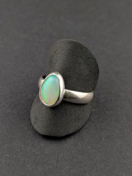Opal Ring (Größe 60)