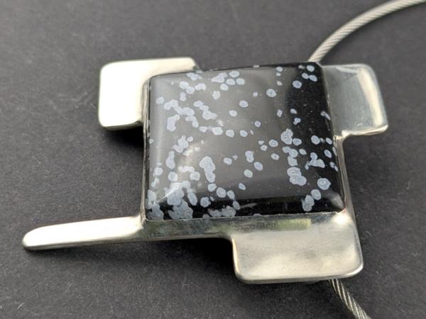 Schneeflockenobsidian Kettenanhänger